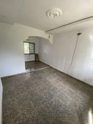 2bdrm Block of Flats in Harmony Estate, Akure for sale