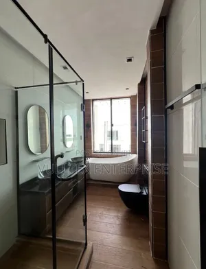 Cubicle (.Plain Glass)