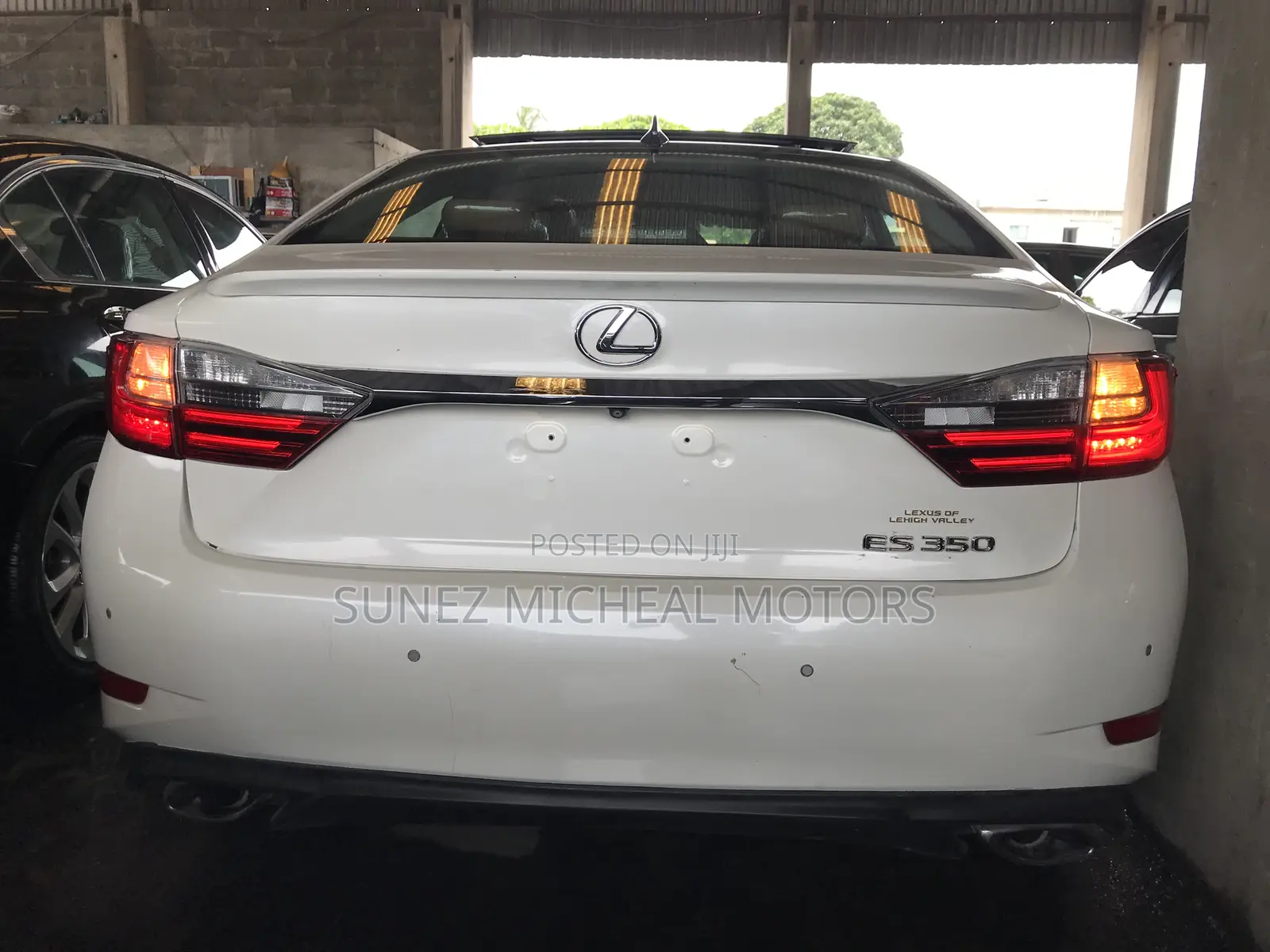 Lexus ES 2017 White