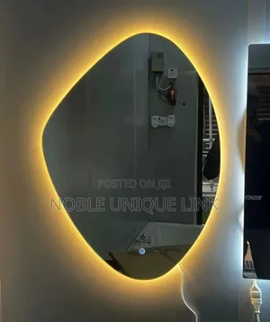 Mirror With Multiple Lights