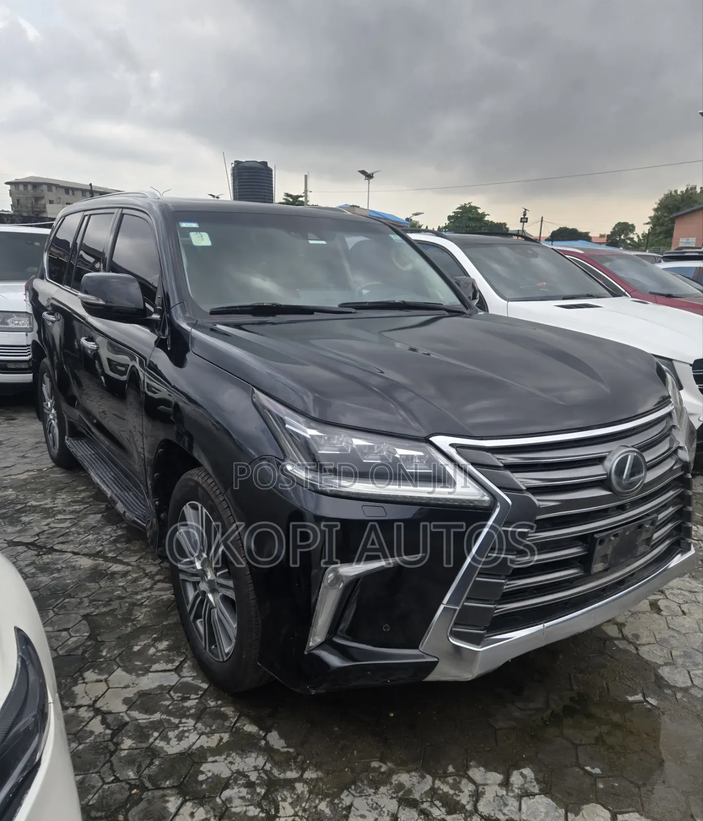 Lexus LX 2017 Black