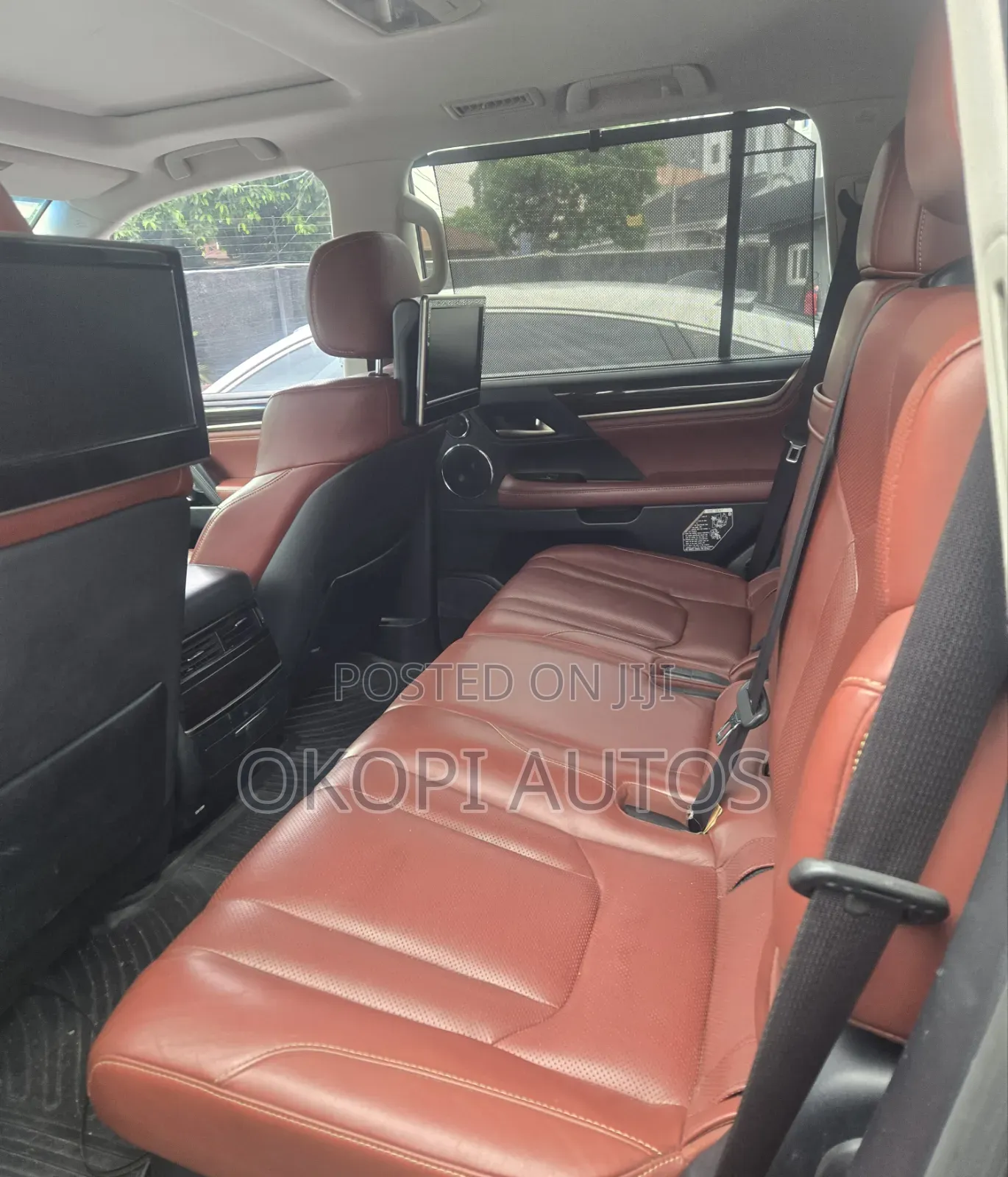 Lexus LX 2017 Black