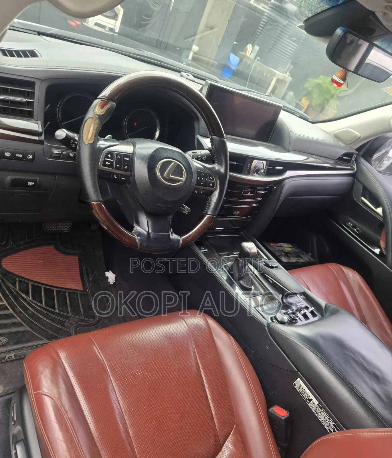 Lexus LX 2017 Black