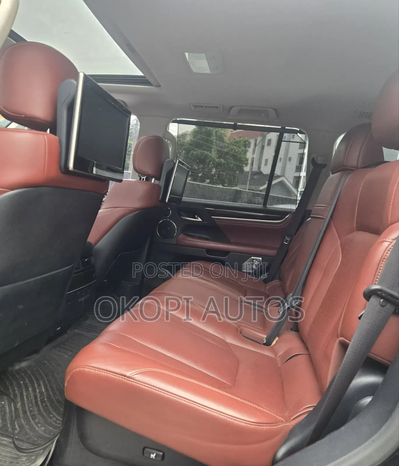 Lexus LX 2017 Black