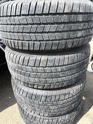 255/50/19 Michelin Four Uniform
