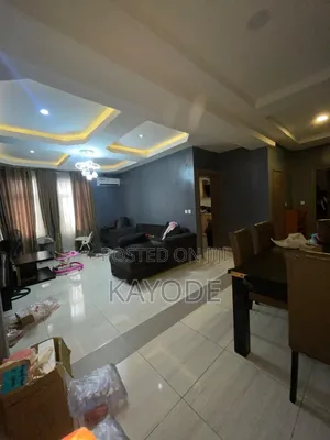 2bdrm Apartment in Chevron for rent