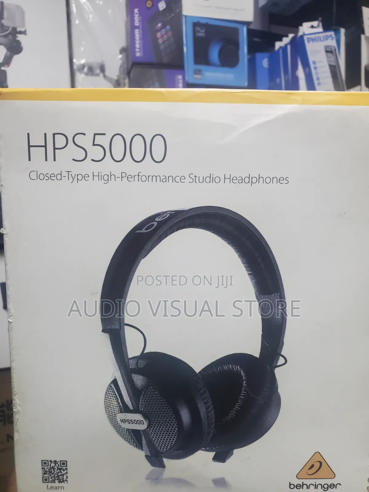 Behringer HPS 5000