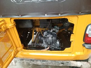 TVS King Deluxe Plus iTouch Start 2023 Yellow
