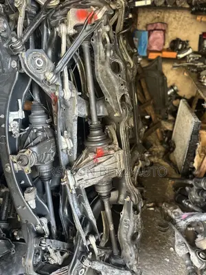Mercedes Benz C300 W205 Complete Rear Suspension Beam