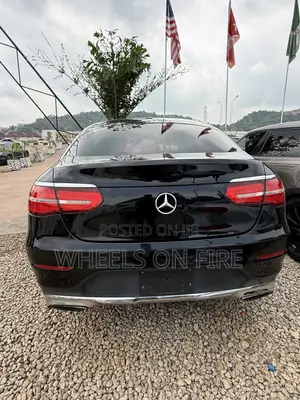Mercedes-Benz GLC-Class 2017 Black