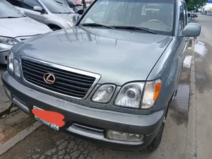 Lexus LX 470 Sport Utility 2004 Gray