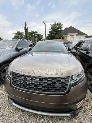 Land Rover Range Rover 5.0L Supercharged 2018 Brown