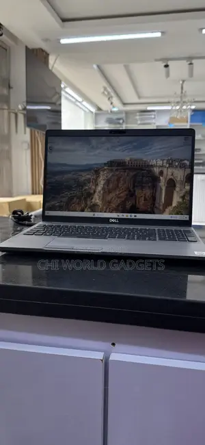 Laptop Dell Latitude 5510 16GB Intel Core i5 SSD 256GB