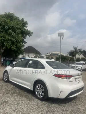 Toyota Corolla 2019 White