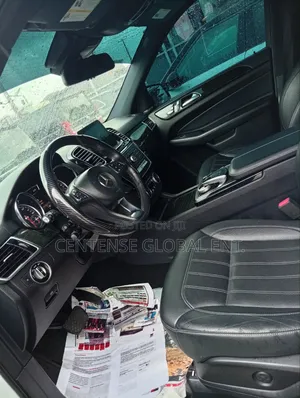 Mercedes-Benz GLE-Class 2017 White