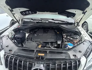 Mercedes-Benz GLE-Class 2017 White