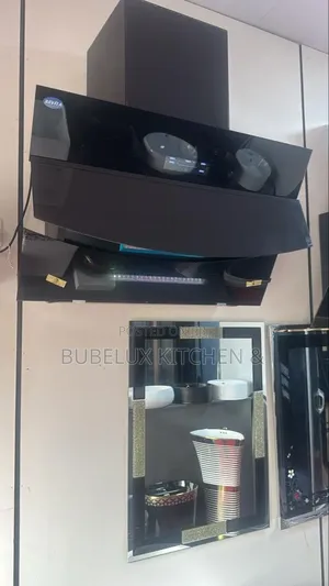 Brand New Revita 90cm Black Glass Kitchen Hood Extractor Wit Led Light