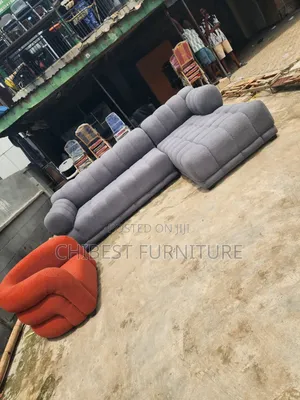 Brand New Executive L-Shaped Upholstery Padded Sofa Couch.