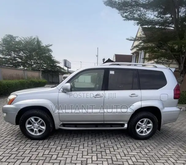 Lexus GX 470 2004 Silver