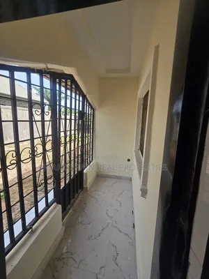 1bdrm Bungalow in Briansbrain, Benin City for rent
