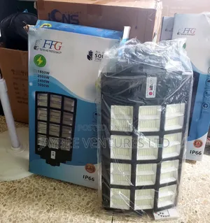 Original Ffg 3000w All In One Solar Street Light