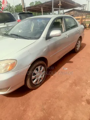 Toyota Corolla 2004 Silver