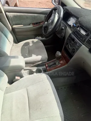 Toyota Corolla 2004 Silver
