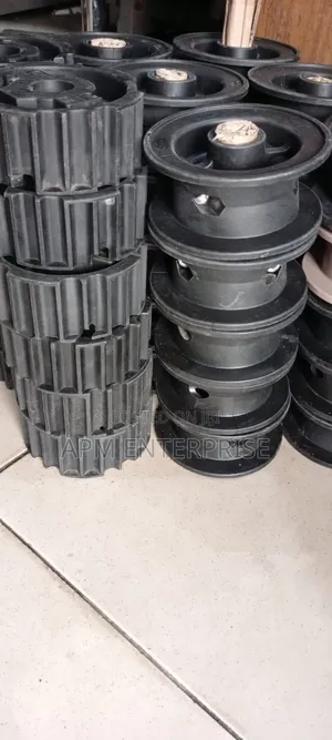 Conveyor Plastic Split Socket and Idler Roller
