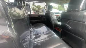 Lexus LX 570 (5 seats) AWD 2016 Black