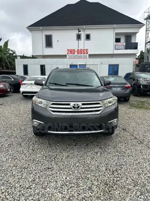 Toyota Highlander Limited 2012 Gray