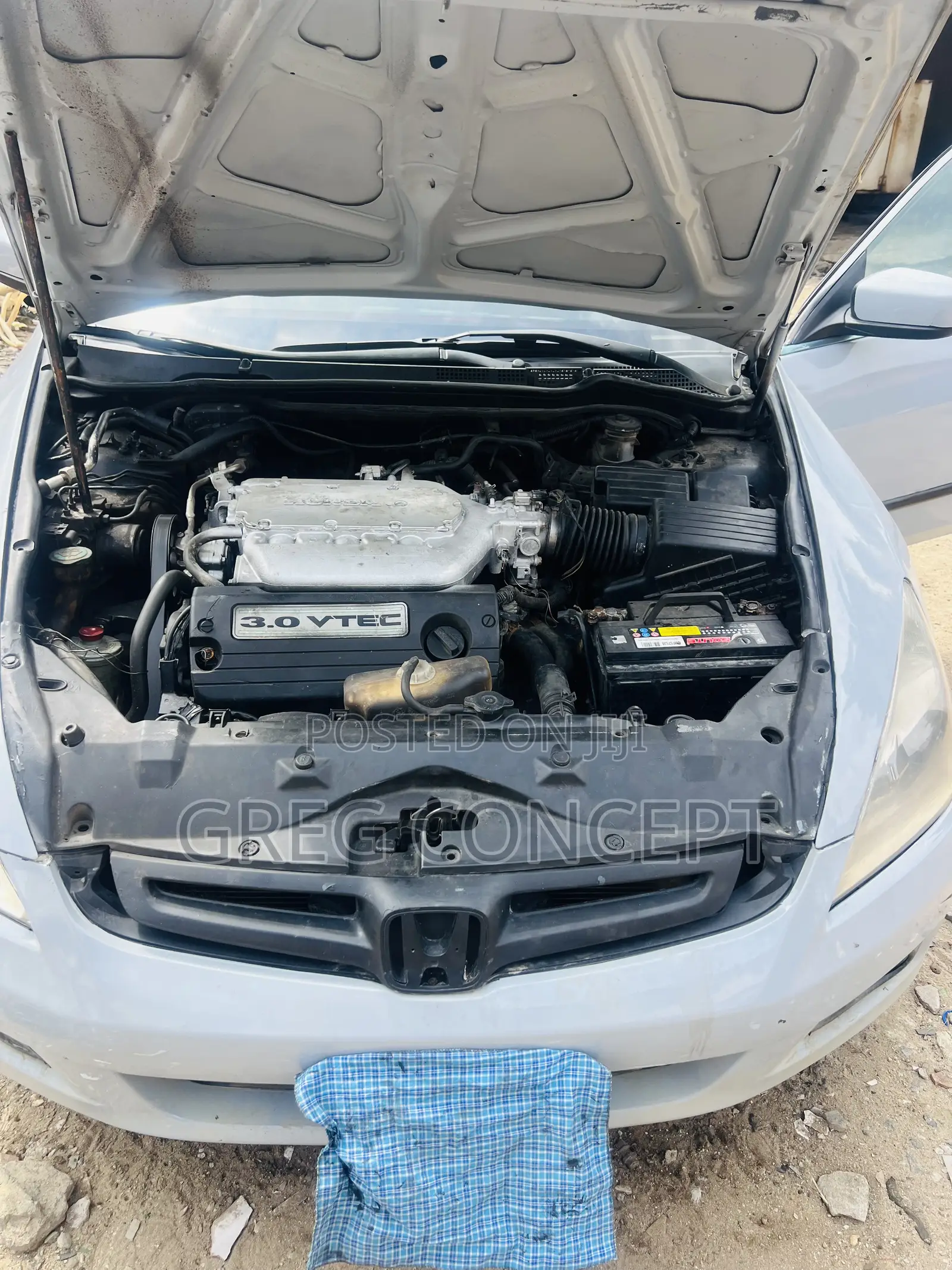 Honda Accord Automatic 2004 Gray