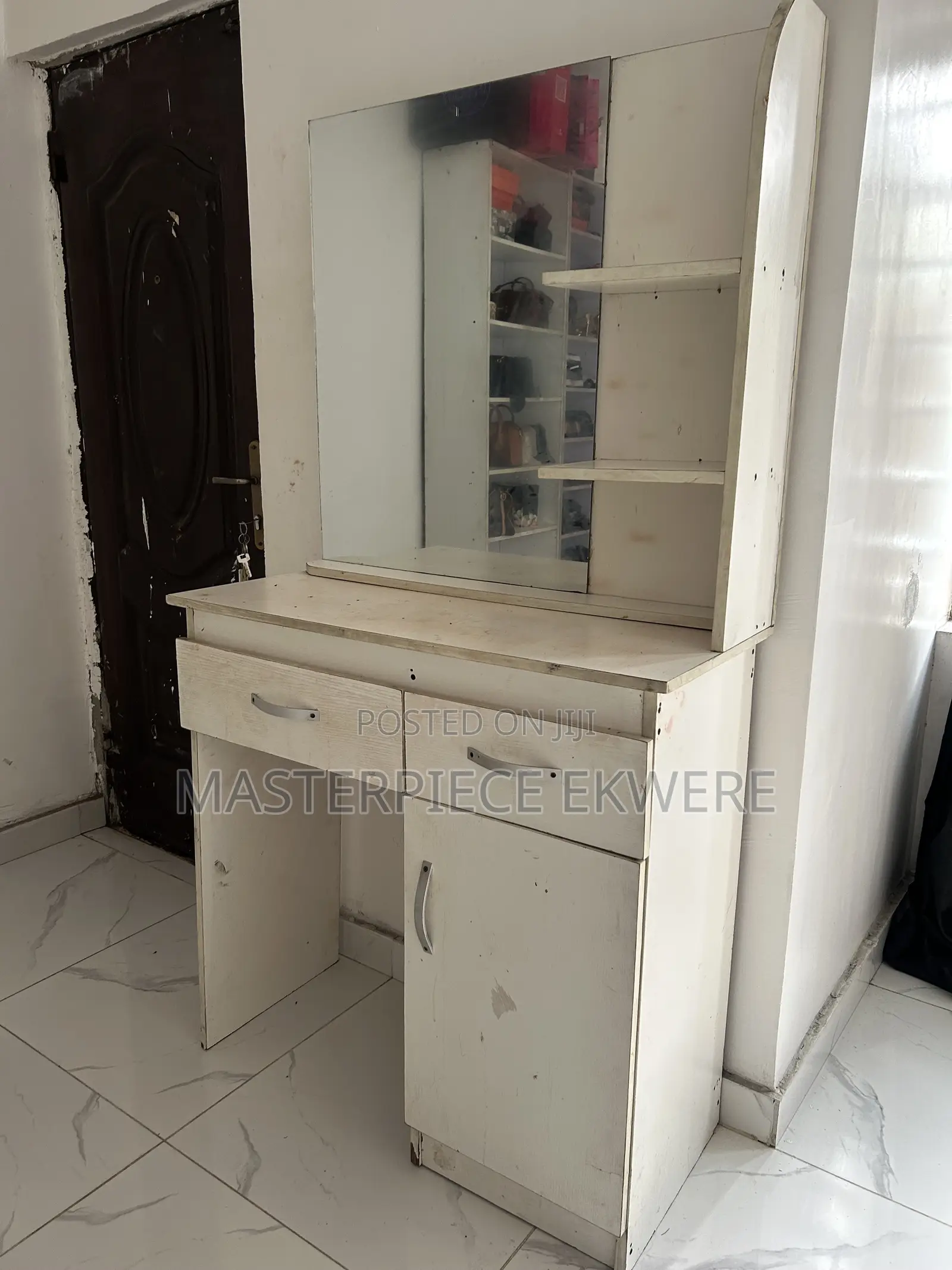 Vanity Mirror