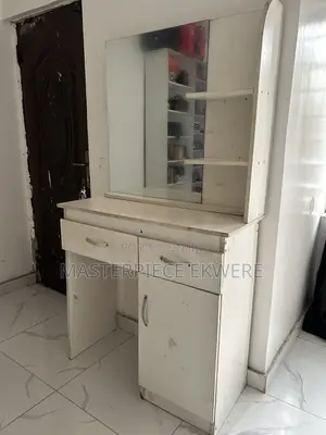 Vanity Mirror