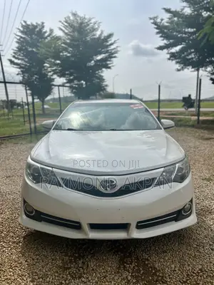Toyota Camry 2014 White