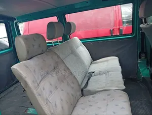 Volkswagen Transporter 1998 Green