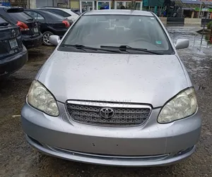 Toyota Corolla LE 2005 Silver