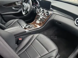 Mercedes-Benz C300 2016 Black