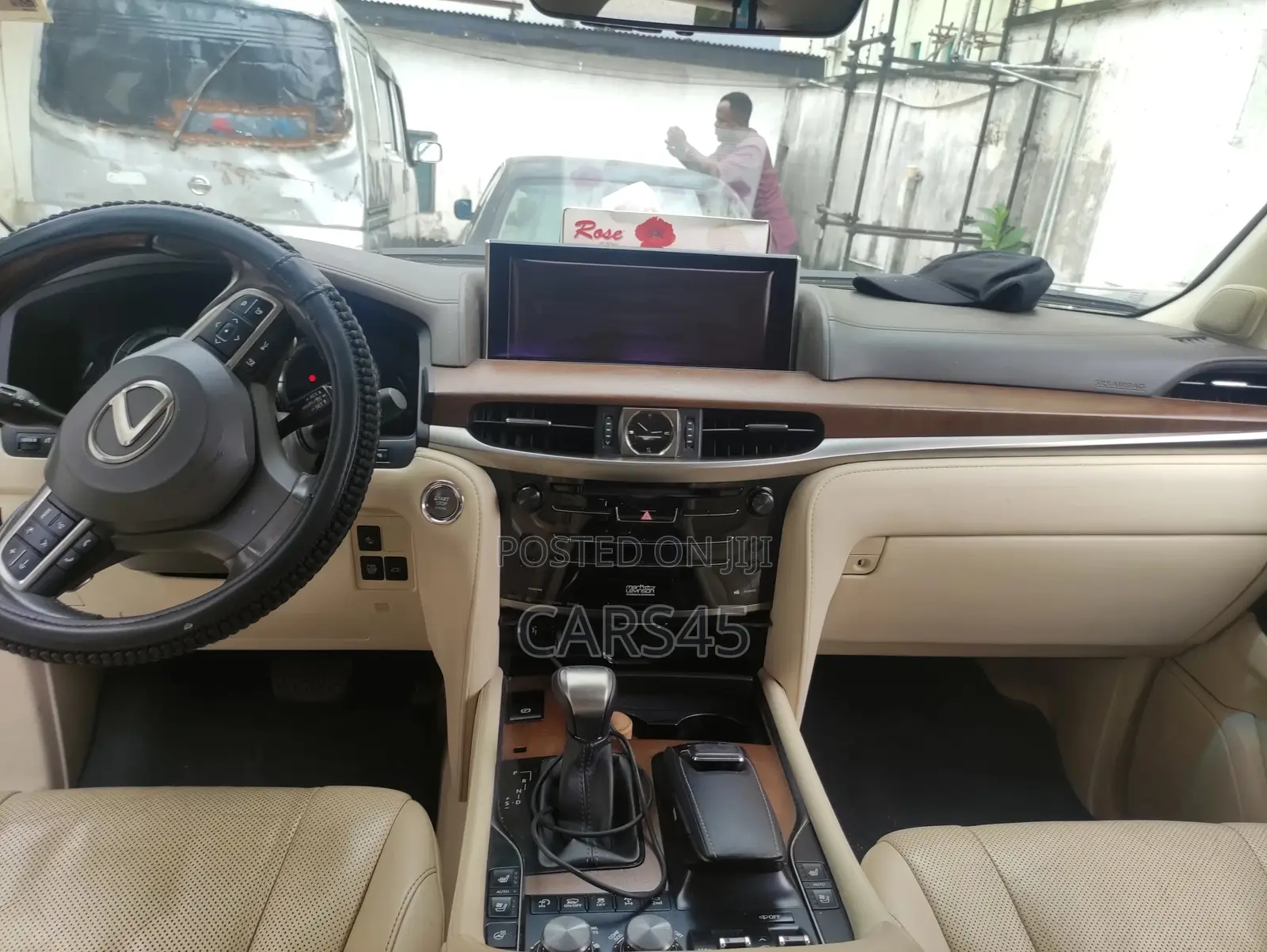Lexus LX 2016 Beige