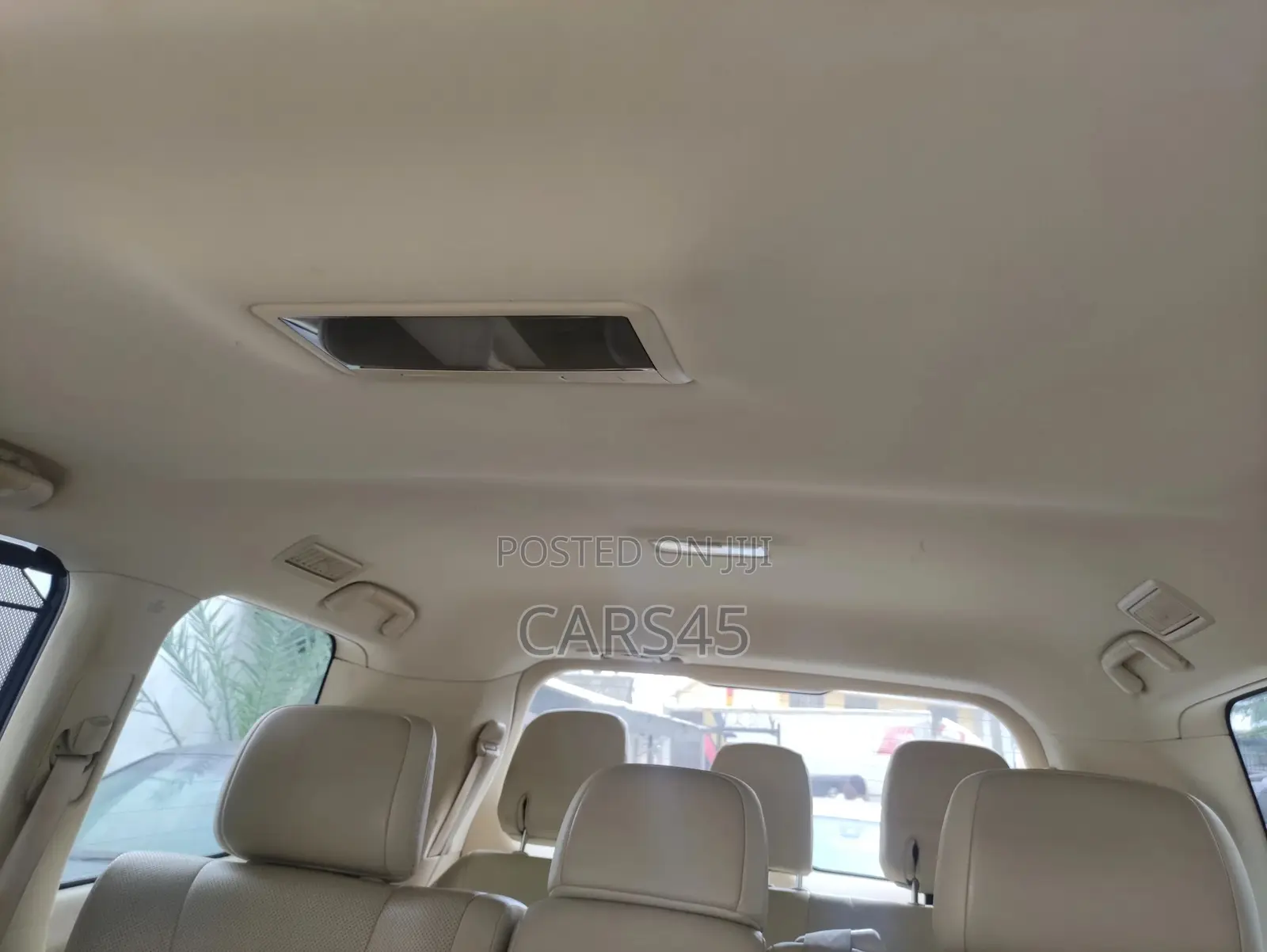 Lexus LX 2016 Beige