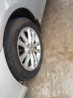 Lexus ES 2011 Silver