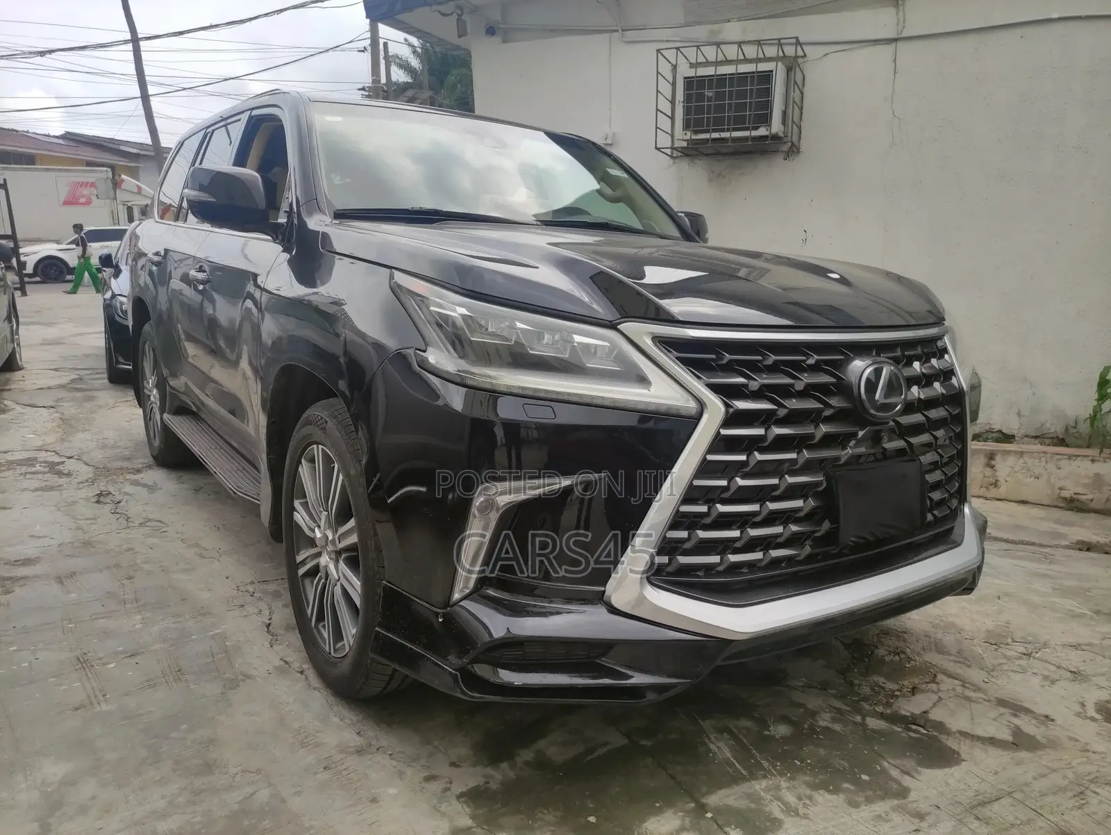 Lexus LX 2016 Beige