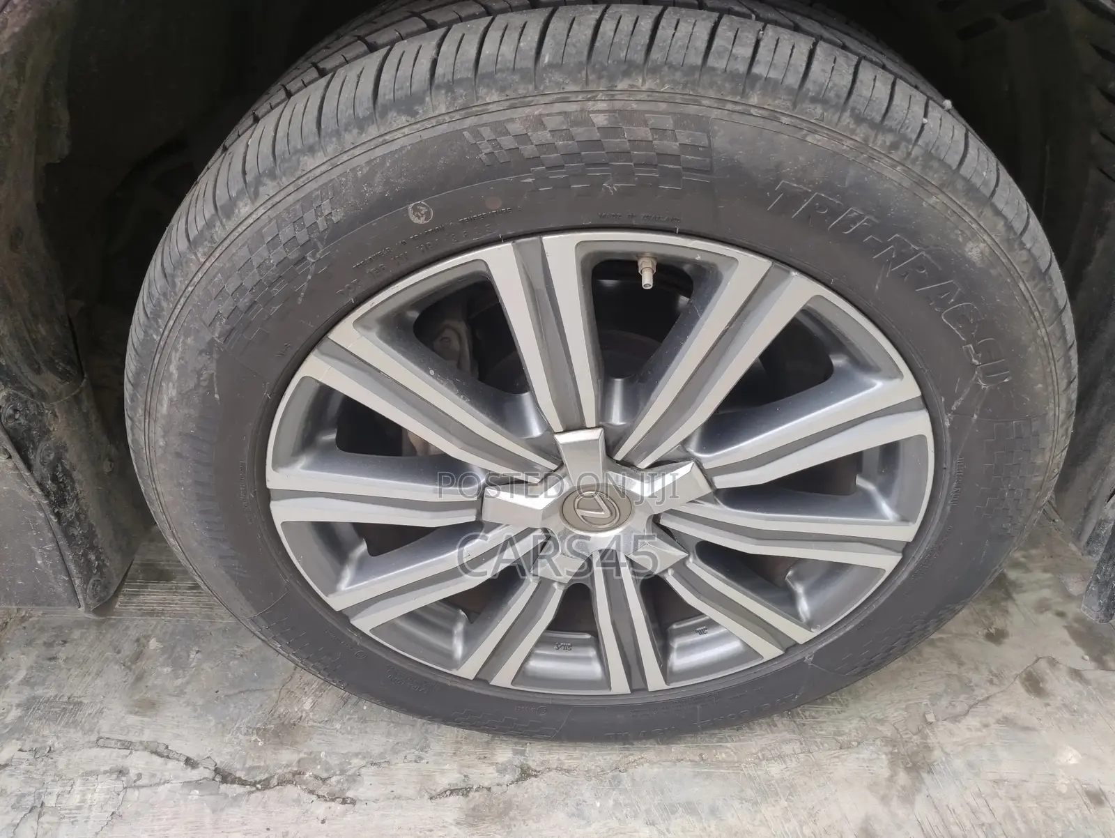 Lexus LX 2016 Beige