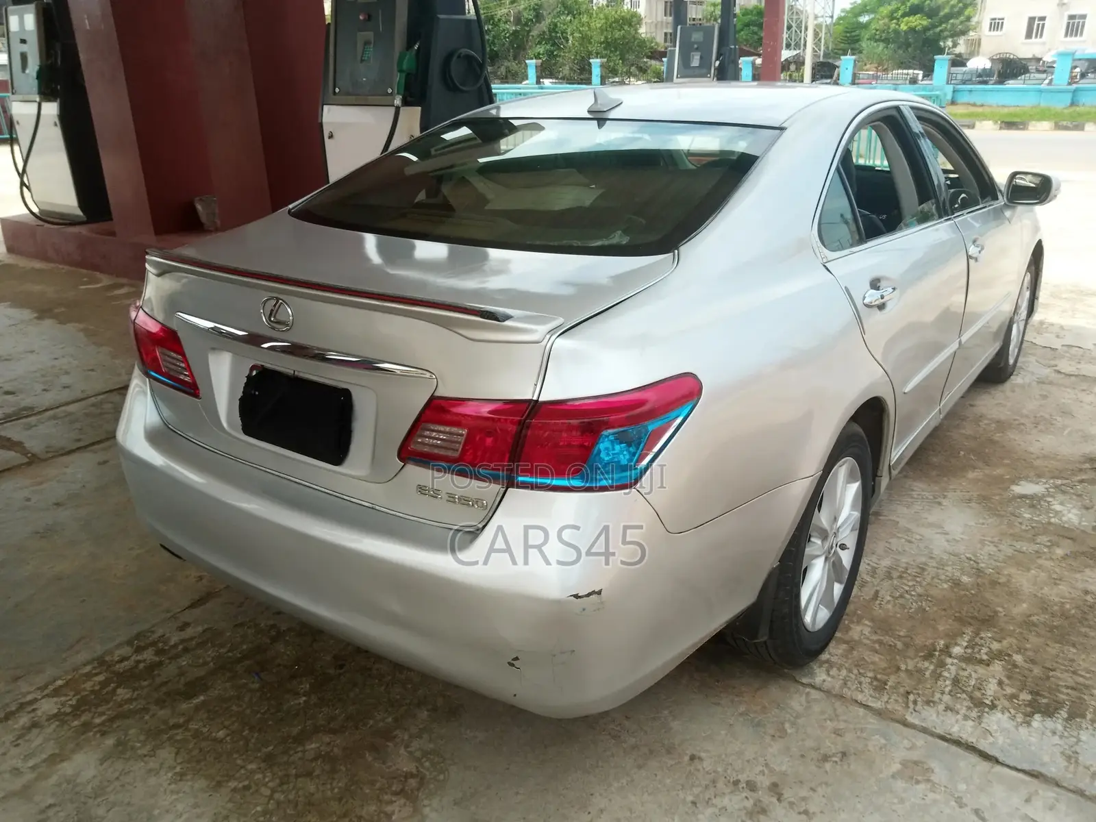 Lexus ES 2011 Silver