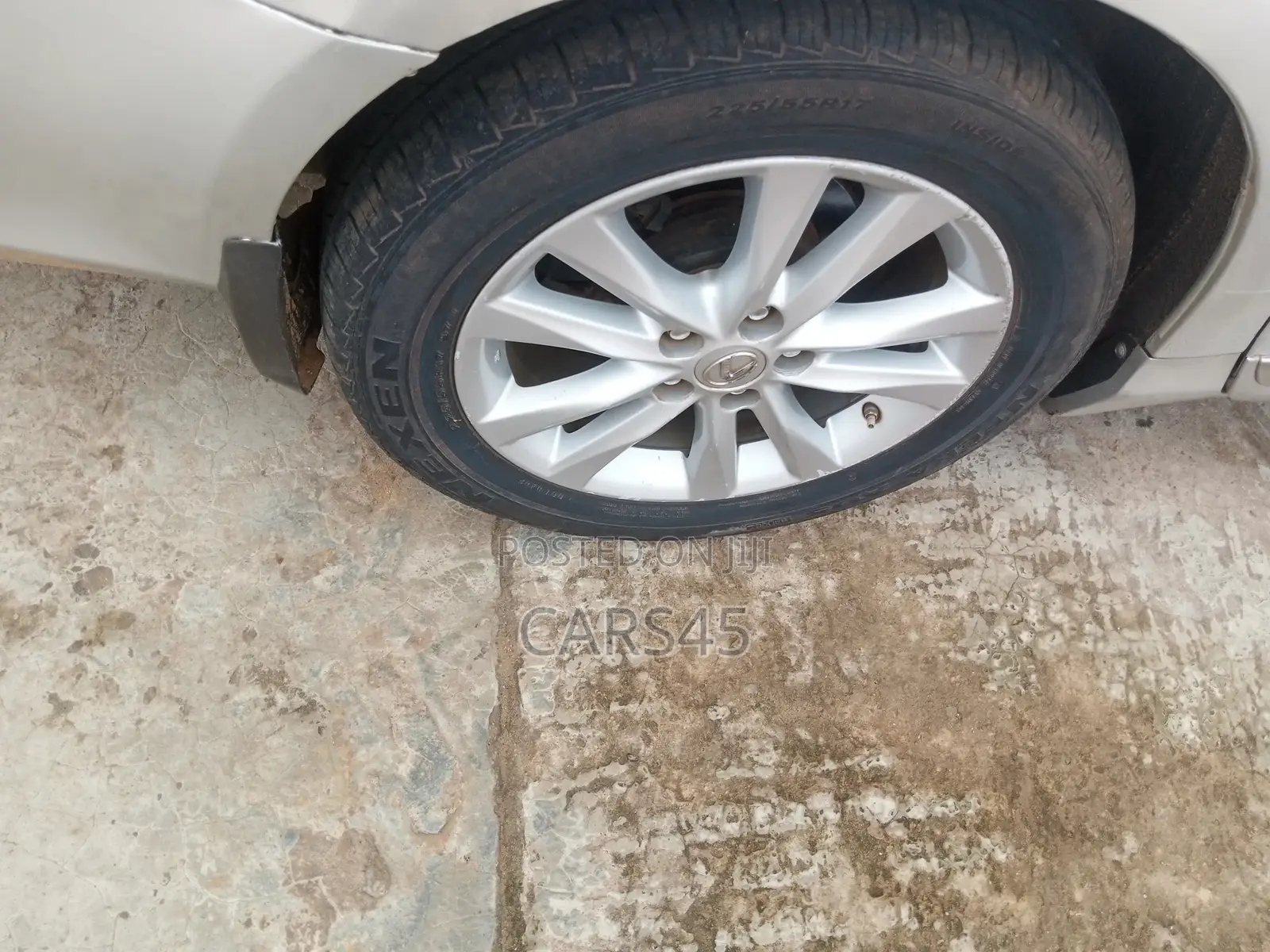 Lexus ES 2011 Silver