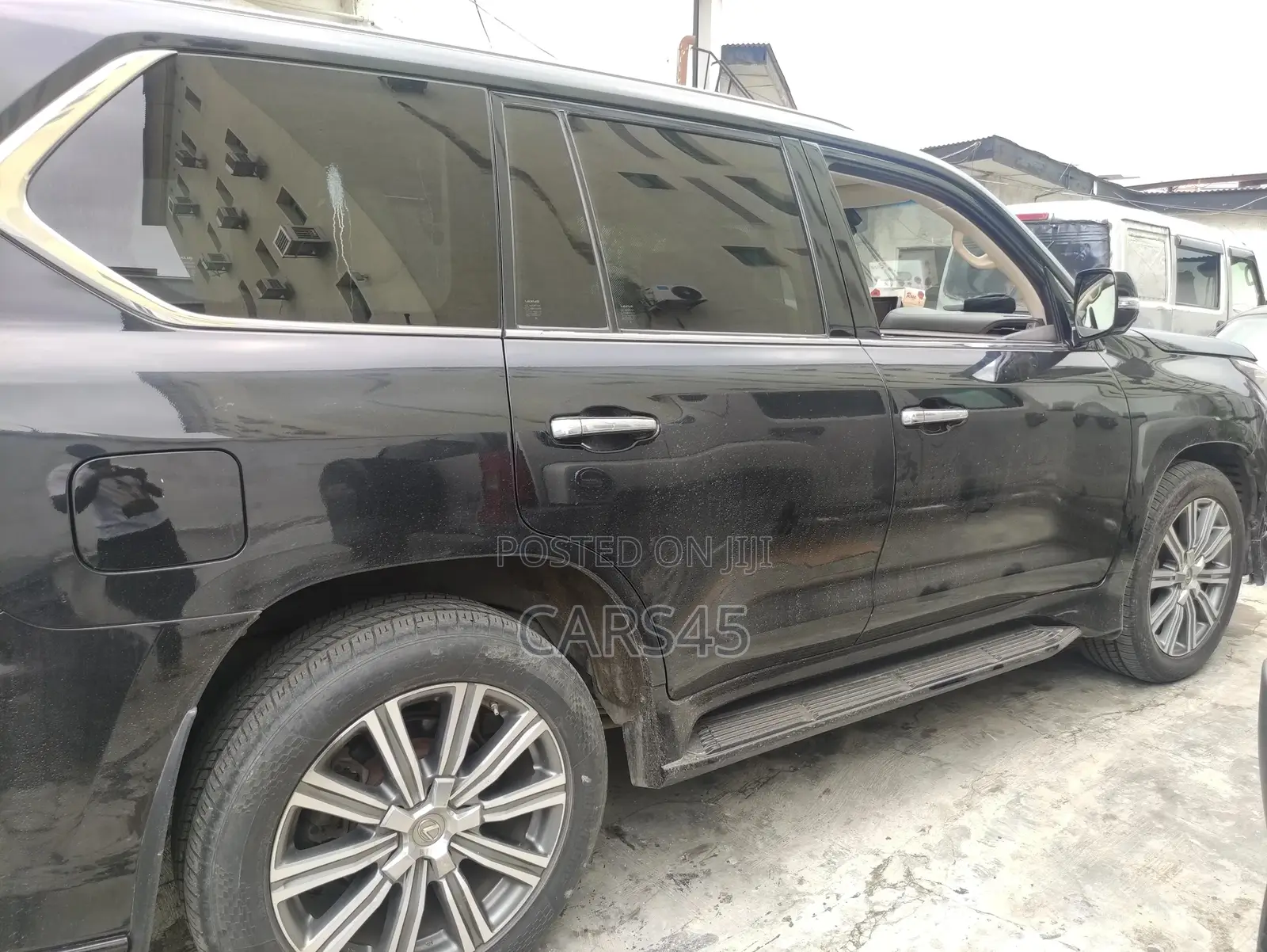 Lexus LX 2016 Beige