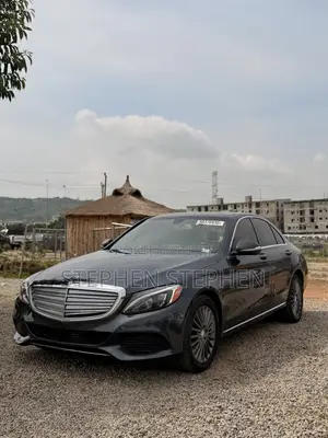 Mercedes-Benz C300 2015 Black