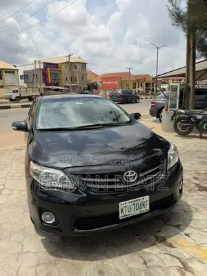 Toyota Corolla LE 4dr Sedan (1.8L 4cyl 4A) 2010 Black