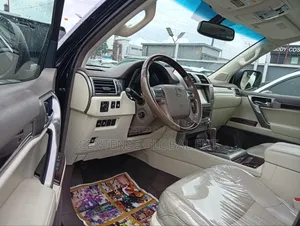 Lexus GX 2016 Blue