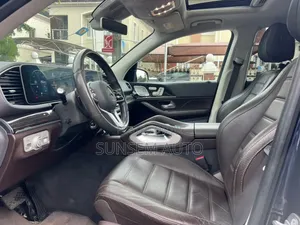 Mercedes-Benz GLE-Class 2020 Blue