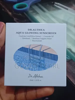 Dr Athea Aqua Glowing Sunscreen